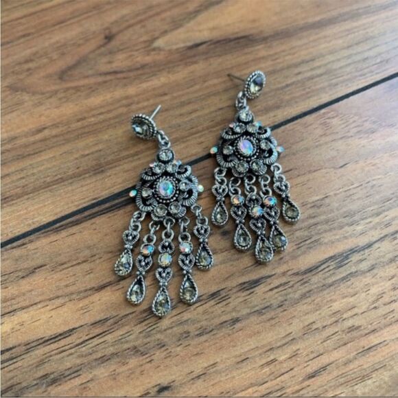 Express Crystal Chandelier Earrings - Picture 1 of 2